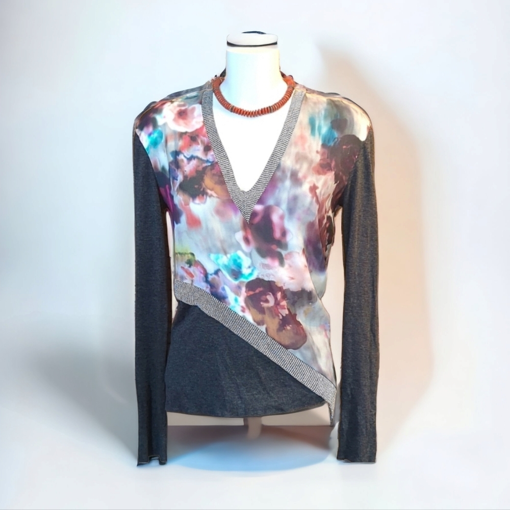 VGC gorgeous colours ZARA top size M, flowy fabric, very feminine yet a bit edgy - Picture 1 of 12